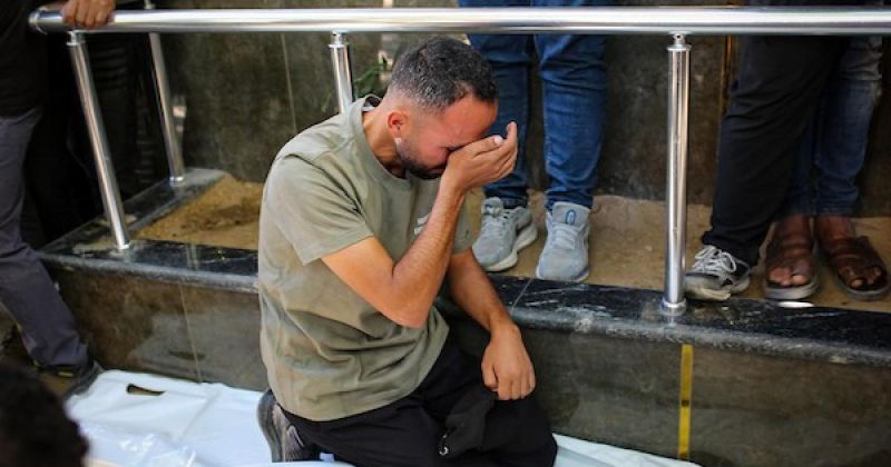 وداع جثامين خمسة فلسطينيين في مدينة غزة