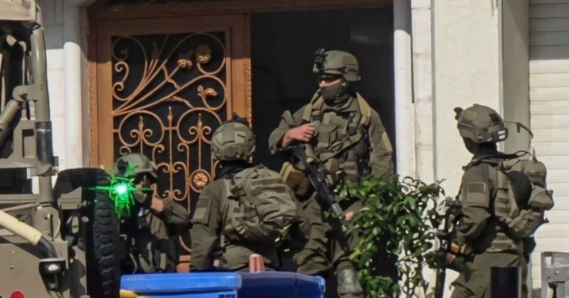 الخليل تحت الحصار.. تهجير آلاف الفلسطينيين وإعلام عبري يكشف استمرار العملية حتى الانتخابات