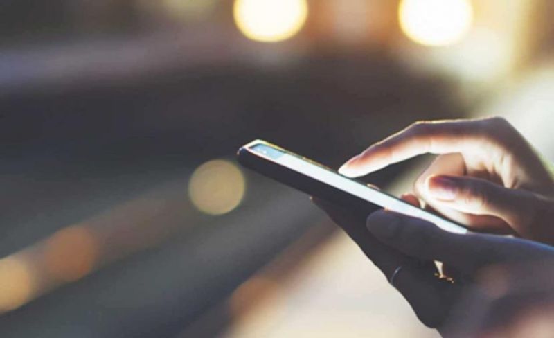 موت الأجهزة البطيء.. كيف نسهم في إتلاف هواتفنا دون قصد؟