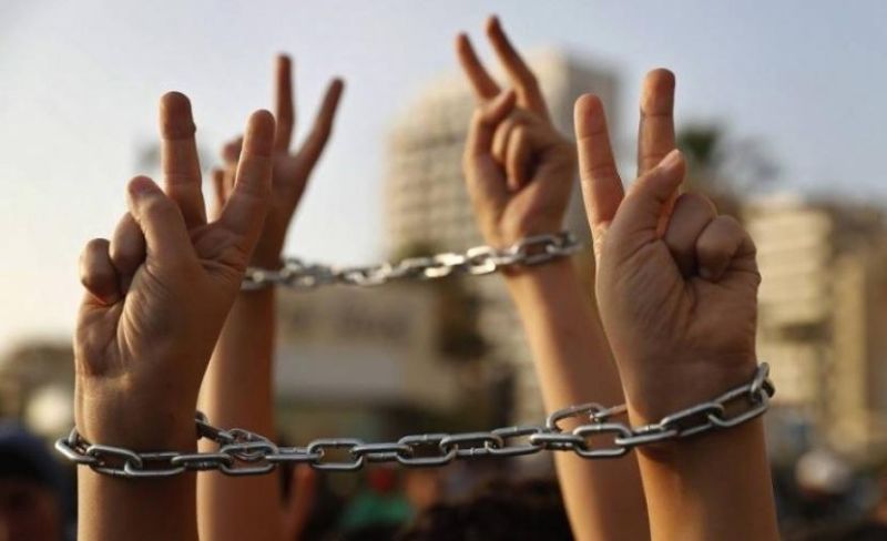 حماس: يوم الأسير يمر في ظروف هي الأخطر وندعو لتحويله لمساحة اشتباك وطني واسع