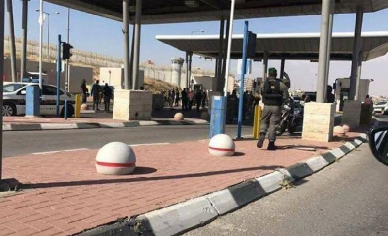 الاحتلال ينصب حاجزًا عسكريًا في القدس