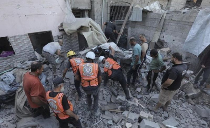 الدفاع المدني: انتشال جثامين 47 شهيدًا من تحت أنقاض منزل بحي الصبرة