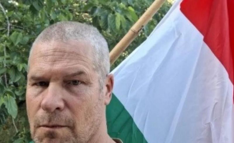 الاحتلال يصادر علم المجر من متظاهر بحيفا بزعم تشابهه مع العلم الفلسطيني