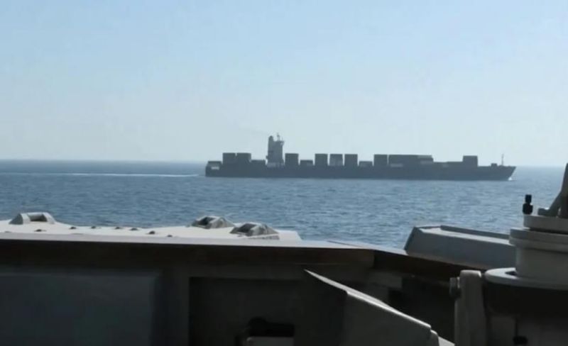 إيران تدين الهجوم على سفينتها وتتهم واشنطن بالقرصنة