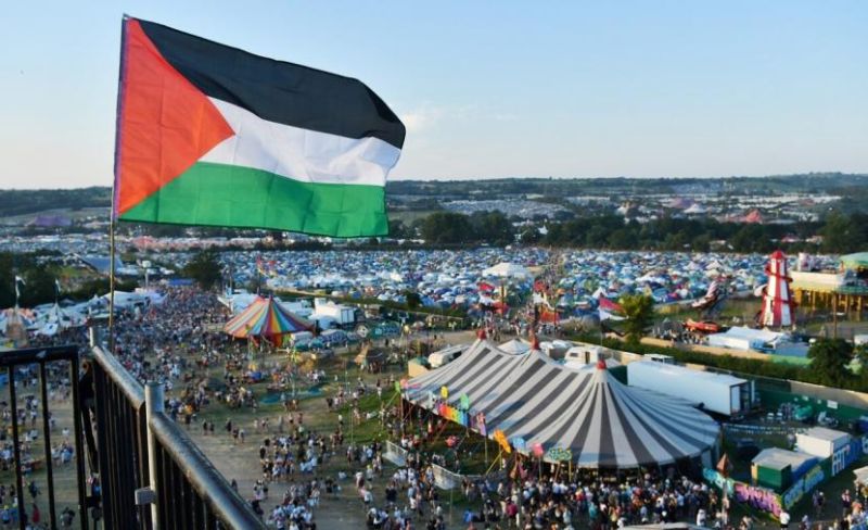 منظمو المهرجانات في بريطانيا يفضلون استضافة المؤيدة لفلسطين وإقصاء الإسرائيلية