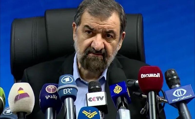 مستشار المرشد: أمن الممرات المائية الإقليمية بيد محور المقاومة وشركائنا واجتماع باريس سخيف