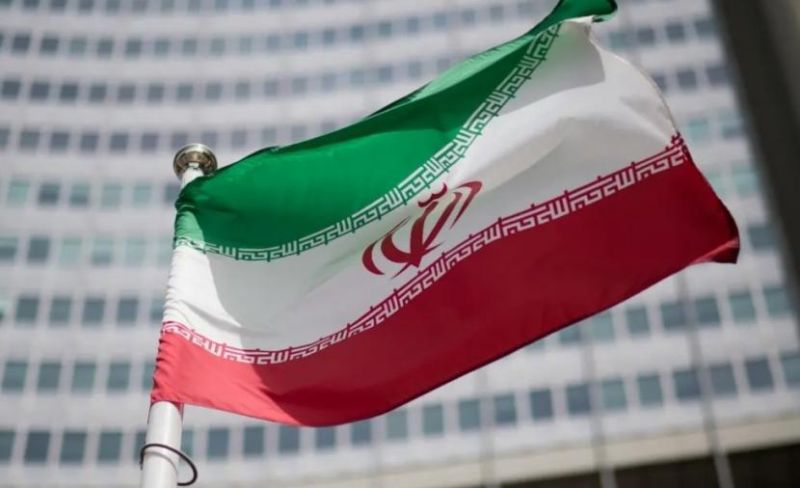 وكالة "تسنيم": إيران مستعدة لجولة محتملة من الحرب