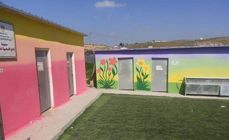 مستوطنون يهدمون مدرسة المالح في الأغوار الشمالية