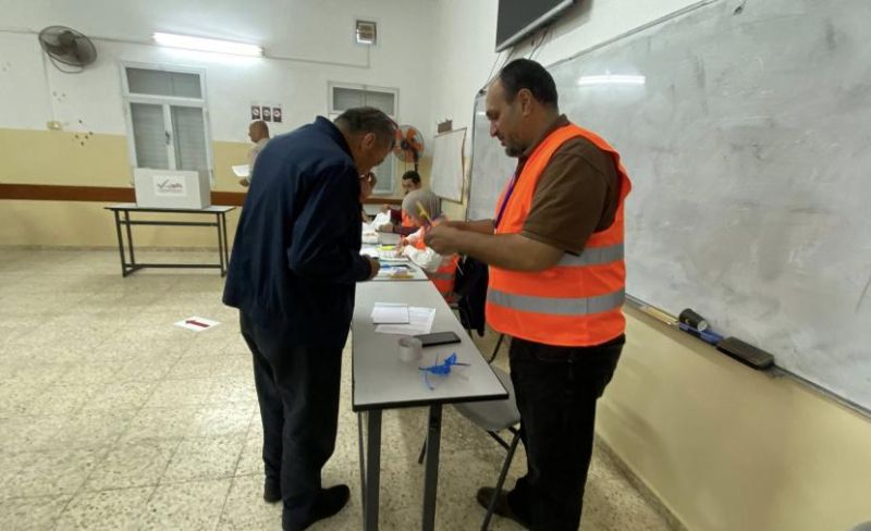 بدء الاقتراع في انتخابات الهيئات المحلية بالضفة ولأول مرة بدير البلح