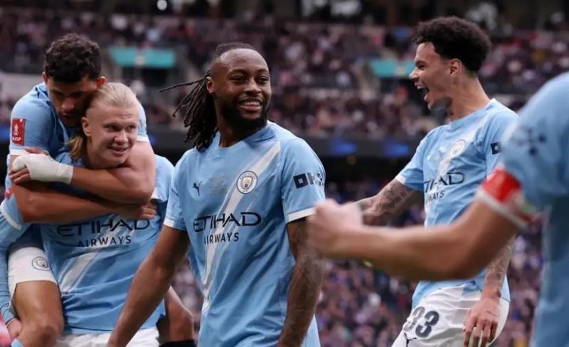 نجومية "سيمينيو" تمنح السيتي لقب كأس الاتحاد الإنجليزي
