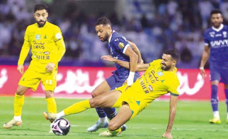 "بويت" يكشف صعوبات الخليج قبل مواجهة الهلال في دوري روشن