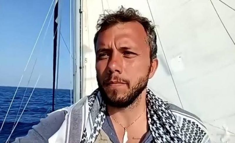 محكمة إسرائيلية تمدد اعتقال الناشط بأسطول "الصمود" "تايجو أفيلا"