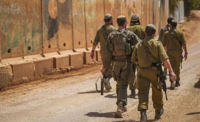 المستشفى: لن يعود للخدمة.. إصابة جندي بجراح بالغة بتنمر زملائه