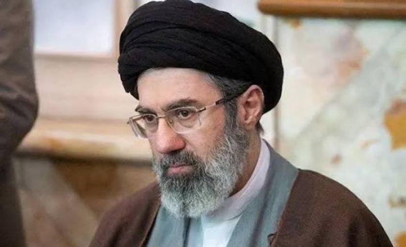 "خامنئي" يأمر الجيش مواصلة التصدي لأي هجمات محتملة