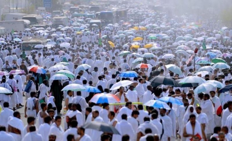 انطلاق مناسك الحج.. جموع حجاج بيت الله الحرام يتوافدون إلى منى في يوم التروية