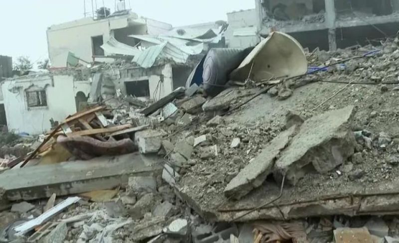 إصابات جراء قصف إسرائيلي وسط قطاع غزة