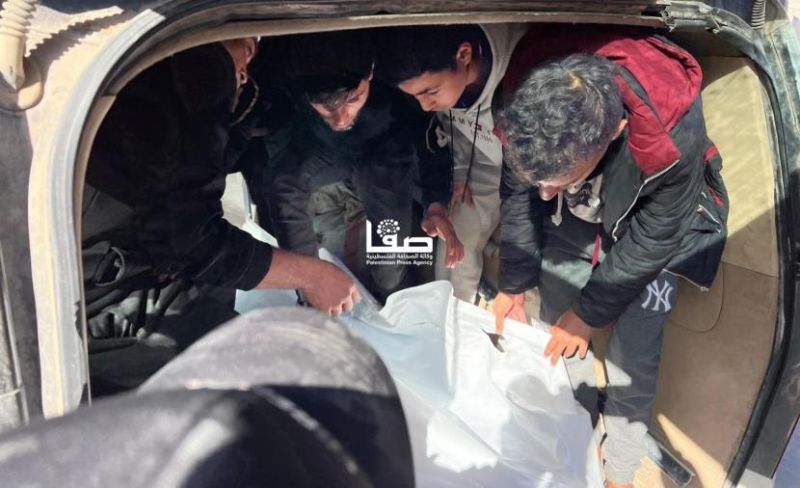الاحتلال يواصل خروقاته.. شهيد متأثرًا بجراحه وسط القطاع وعمليات نسف برفح