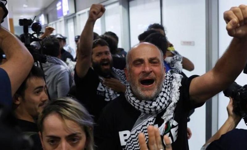 ناشطون يونانيون بـ"أسطول الصمود": تعرضنا للتعذيب والتنكيل على يد "إسرائيل"