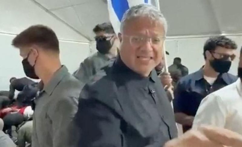 دول عربية وإسلامية تدين "إذلال" بن غفير لناشطي أسطول الصمود وتطالب بمحاسبته