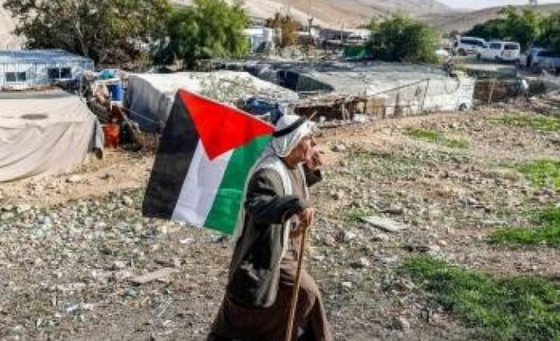 دعوات للمشاركة في وقفة غدًا رفضًا لمخطط تهجير الخان الأحمر