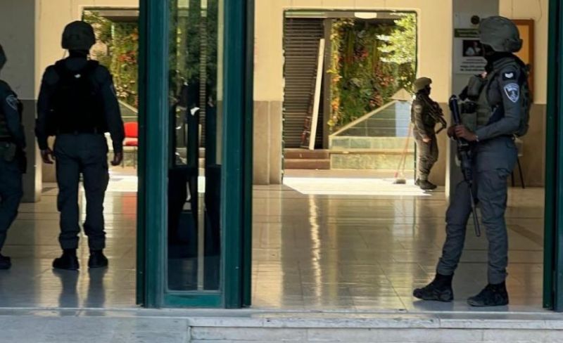 الاحتلال يقتحم جامعة القدس بأبو ديس ويُحقق مع طلبة