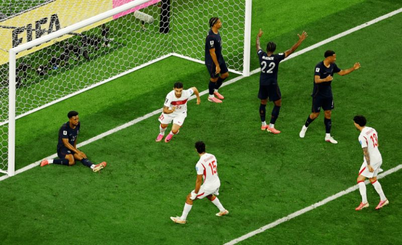 فوز شرفي لتركيا وتأهل أستراليا للدور الثاني