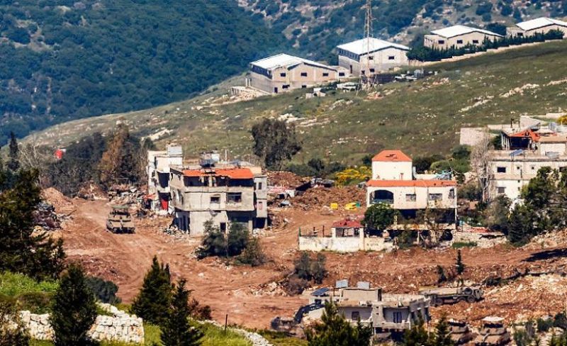 غارات على لبنان وهجمات لـ"حزب الله" وسط تصعيد ميداني