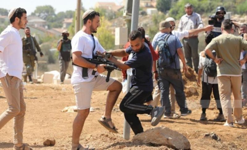 "حماس": هجمات المستوطنين المتصاعدة بالضفة  لن تدفع شعبنا إلا نحو الصمود والمواجهة