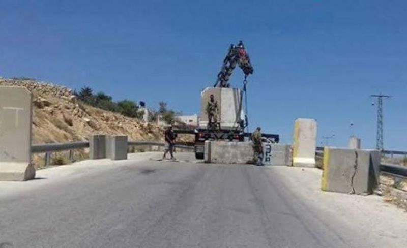 الاحتلال يغلق كافة مداخل بلدة سنجل شمال رام الله