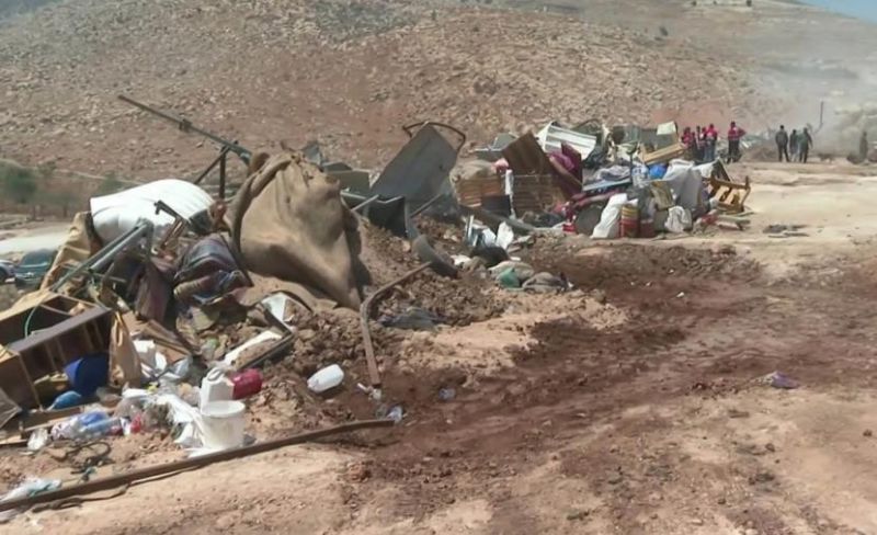 الاحتلال يهدم منشأة زراعية وبئر مياه بقرية المغير