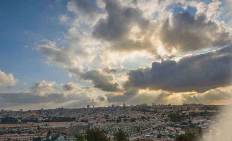 طقس فلسطين.. أجواء شديدة الحرارة تضرب البلاد