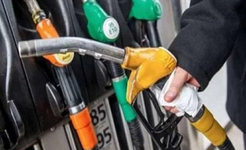 البنزين يتجاوز 4 دولارات مجدداً بأميركا بفعل الحرب