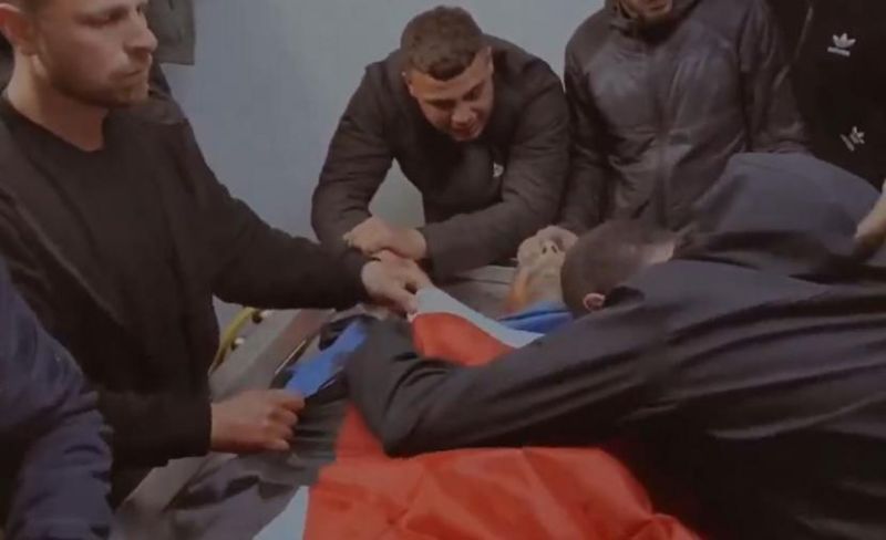 قلنديا.. قوات الاحتلال تسلم جثمان الشهيد أبو ليل لعائلته
