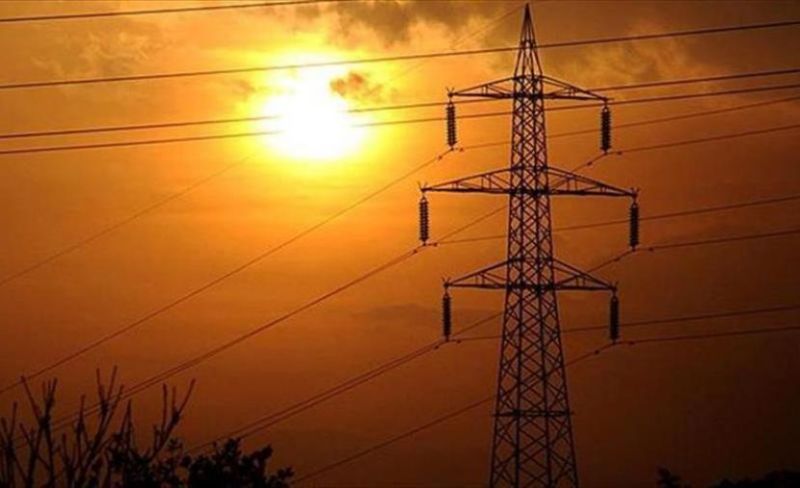 الاحتلال يستهدف محول الكهرباء الرئيسي في ترمسعيا