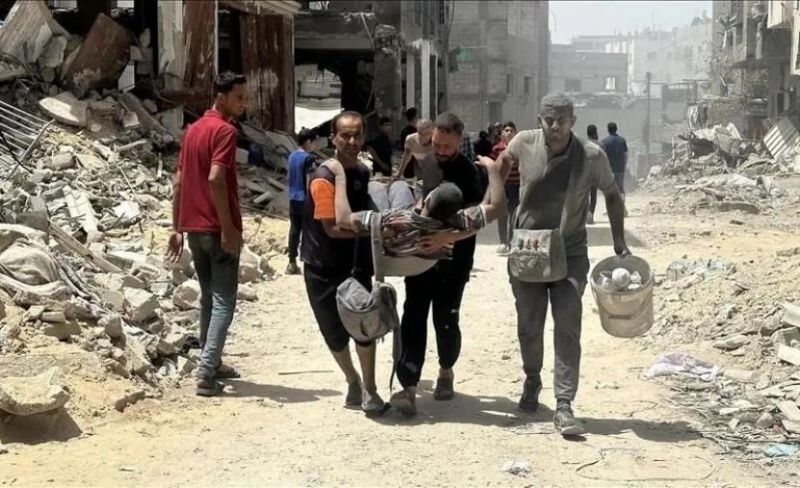 قصف متواصل.. مصابون باستهداف داخل مستشفى كمال عدوان وآخر بالبريج