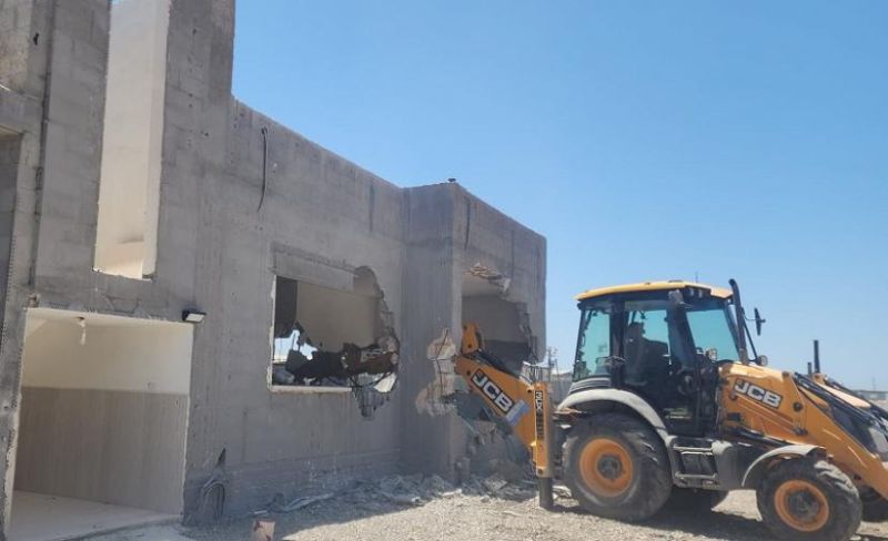 الاحتلال يجبر مواطنًا في طمرة على هدم منزله ذاتيًا