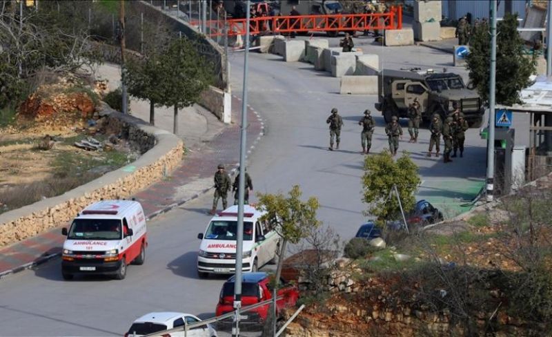 إصابة 3 مواطنين في هجوم مستوطنين على خربة غوين جنوب الخليل