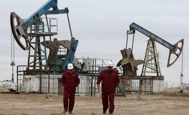 هبوط النفط بنحو 7‎%‎ بعد إعلان واشنطن استئناف محادثات من طهران