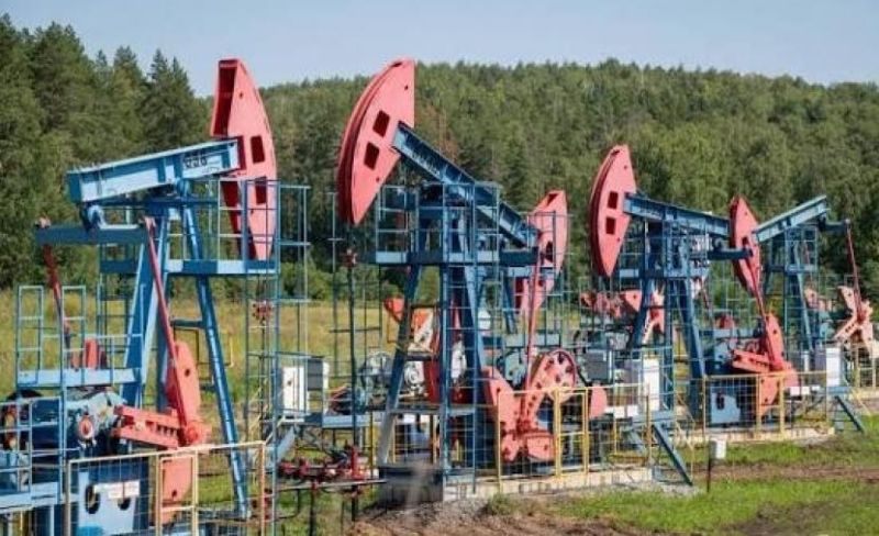 النفط يستقر مع تقييم توقعات حرب أمريكا وإيران