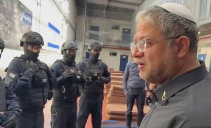 وزارة الأسرى: تهديد بن غفير للأسيرات وتصويرهن جريمة تُضاف لسجل الاحتلال الأسود