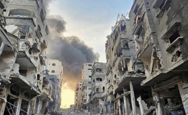 مصر وقطر وتركيا تدين الهجمات الإسرائيلية على غزة وتدعو لتنفيذ التزامات وقف النار