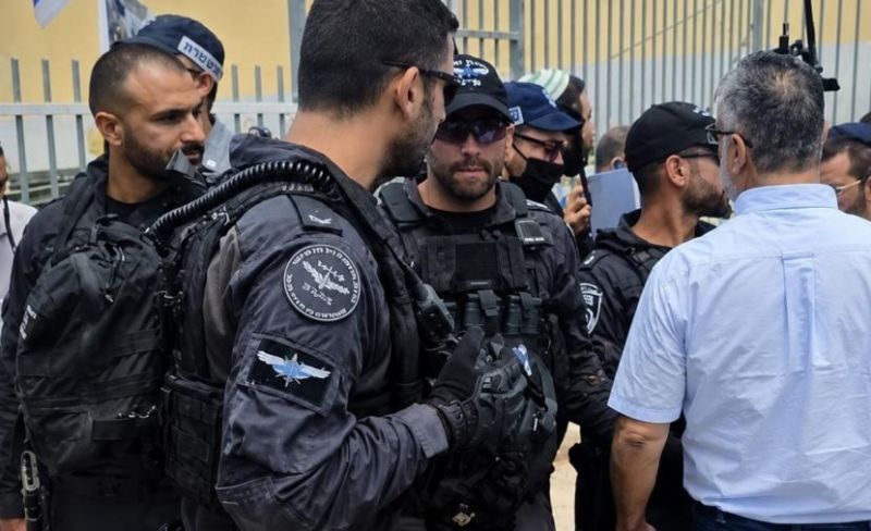 اقتحام المؤسسات التعليمية بأراضي 48.. تصعيد عسكري لاستهداف الأجيال وتقييد الوعي