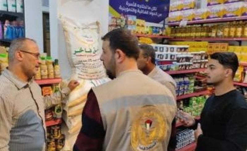 اقتصاد غزة: إحالة 470 محضرًا للنيابة العامة بحق تجار مخالفين