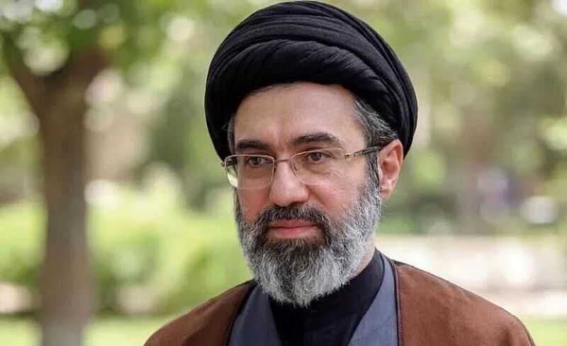 برسالة مكتوبة.. "خامنئي" يحث حكام الخليج على مواجهة "العدو الحقيقي"
