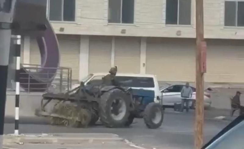 الاحتلال يُصادر جرارًا زراعيًا عند مدخل جبع جنوب جنين