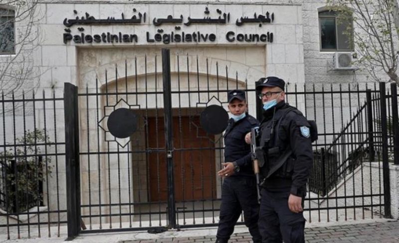 الديمقراطية: إجراء انتخابات المجلس التشريعي خطوة لإعادة بناء النظام السياسي وإنهاء الانقسام