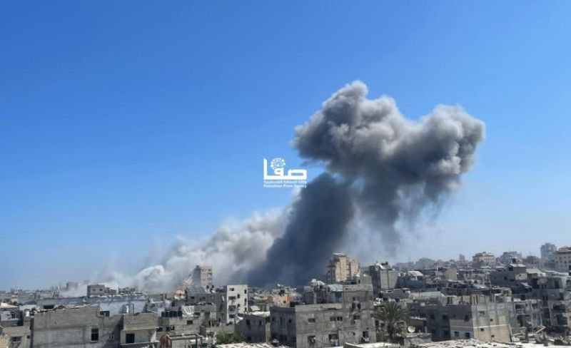 خروقات مستمرة.. مصابون وقصف مدفعي وسط إطلاق نار بغزة