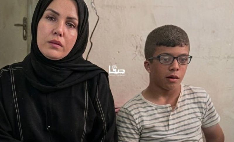 يُتم وعجز وقسوة "سِن".. الثلاثي الذي خذل "أيمن" وأمه