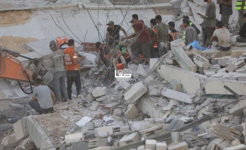 شهيد وإصابات برصاص الاحتلال وقصف إسرائيلي متواصل في قطاع غزة