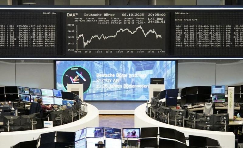 الأسهم الأوروبية تنهي تداولاتها على تباين